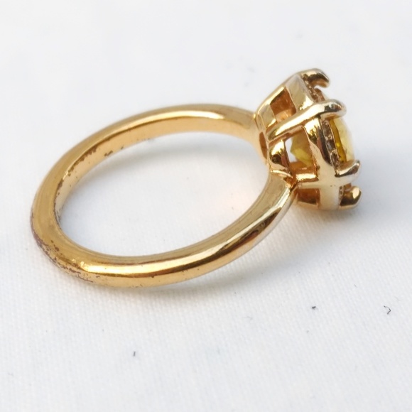 Vintage Lemon Citrine Cocktail Ring in Gold- Size 6.75 - Picture 5 of 6
